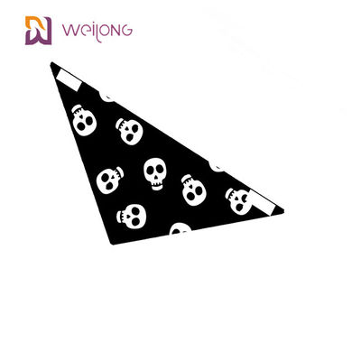 Шарф Bibs треугольника Bandanas собаки BSCI хеллоуина модный мягкий с картиной черепа